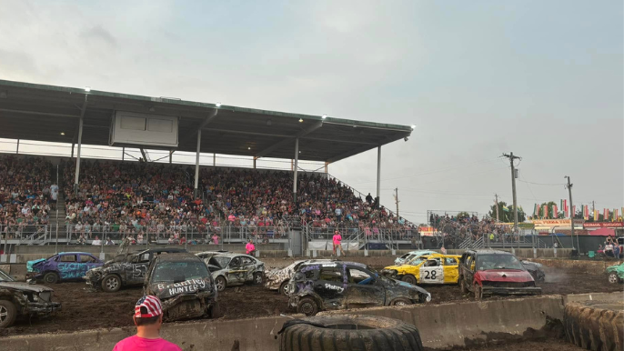 Demo derby and crowd